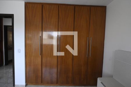 Apartamento à venda com 85m², 3 quartos e 1 vaga Apartamento à venda com 85m², 3 quartos e 1 vagaQ2