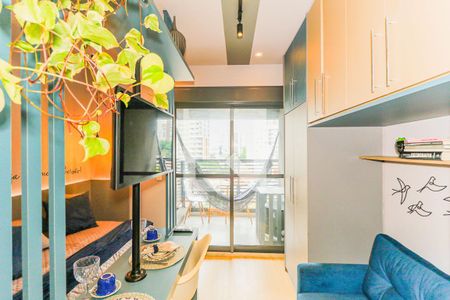 Sala de apartamento à venda com 1 quarto, 24m² em Jardim das Acácias, São Paulo