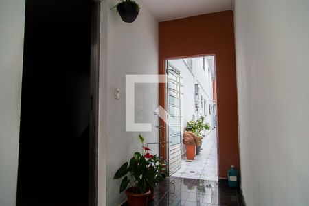 Casa à venda com 200m², 3 quartos e 2 vagasGaragem - Hall de Entrada