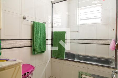 Casa à venda com 200m², 3 quartos e 2 vagasBanheiro da Suíte 1