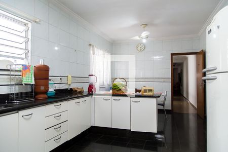 Casa à venda com 200m², 3 quartos e 2 vagasCozinha