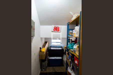 Casa à venda com 200m², 3 quartos e 2 vagasDespensa