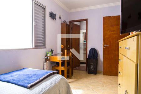 Casa à venda com 200m², 3 quartos e 2 vagasSuíte 2