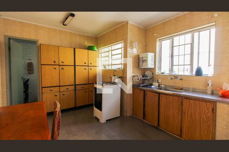 Casa para alugar com 320m², 3 quartos e sem vagaCozinha 2