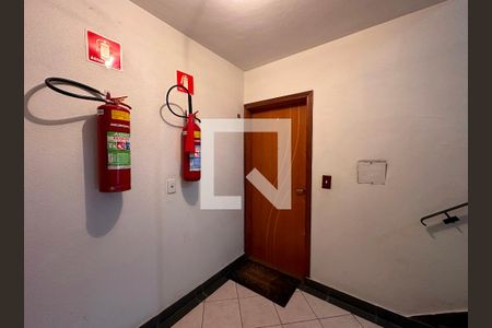 Apartamento à venda com 69m², 2 quartos e 1 vagaHall Apartamento