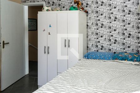 Casa à venda com 250m², 5 quartos e 3 vagas Casa à venda com 250m², 5 quartos e 3 vagasQuarto 4 - Armários