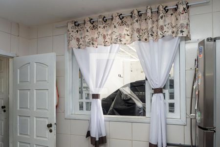 Casa à venda com 250m², 5 quartos e 3 vagas Casa à venda com 250m², 5 quartos e 3 vagasCopa-Cozinha