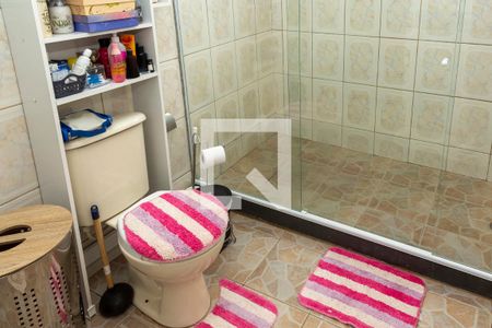 Casa à venda com 250m², 5 quartos e 3 vagas Casa à venda com 250m², 5 quartos e 3 vagasBanherio Suite - Quarto 5