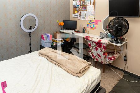 Casa à venda com 250m², 5 quartos e 3 vagas Casa à venda com 250m², 5 quartos e 3 vagasQuarto 3 - Armários