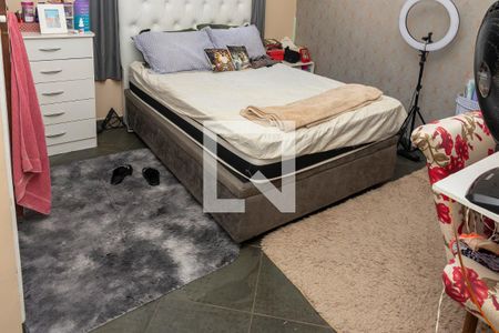 Casa à venda com 250m², 5 quartos e 3 vagas Casa à venda com 250m², 5 quartos e 3 vagasQuarto 3 - Armários