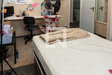 Casa à venda com 250m², 5 quartos e 3 vagas Casa à venda com 250m², 5 quartos e 3 vagasQuarto 3 - Armários