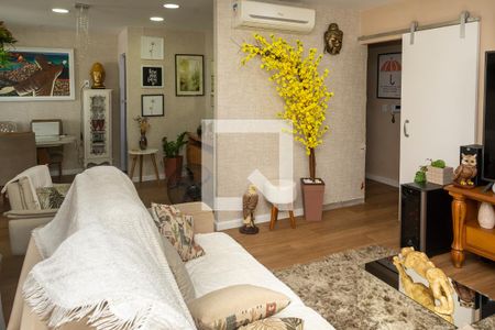 Sala de Estar de casa à venda com 5 quartos, 250m² em Pechincha, Rio de Janeiro