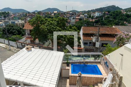 Casa à venda com 250m², 5 quartos e 3 vagas
