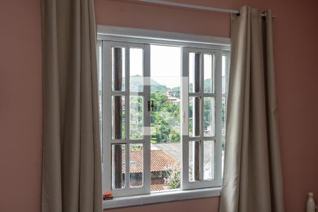 Casa à venda com 250m², 5 quartos e 3 vagas Casa à venda com 250m², 5 quartos e 3 vagasQuarto 5 Suite - Armários