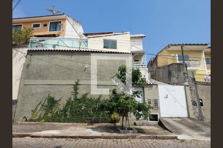 Casa à venda com 250m², 5 quartos e 3 vagas Casa à venda com 250m², 5 quartos e 3 vagasFachada da Casa