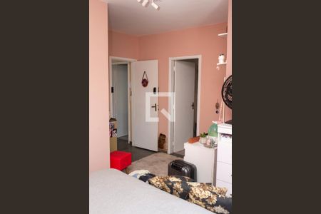 Casa à venda com 250m², 5 quartos e 3 vagas Casa à venda com 250m², 5 quartos e 3 vagasQuarto 5 Suite - Armários