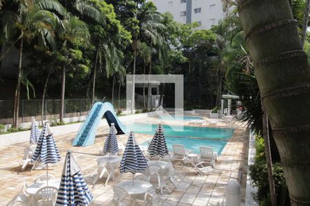 Apartamento à venda com 40m², 1 quarto e 1 vagaÁrea comum - Piscina