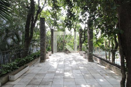 Apartamento à venda com 40m², 1 quarto e 1 vagaÁrea comum