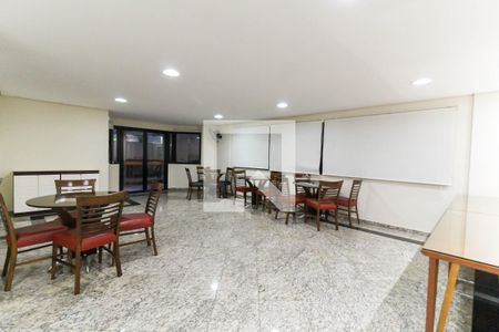 Apartamento à venda com 190m², 3 quartos e 3 vagasSalão de Festas
