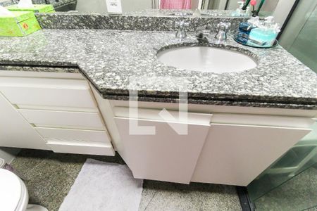 Apartamento à venda com 190m², 3 quartos e 3 vagasBanheiro da Suíte