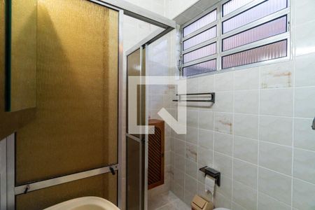 Casa à venda com 250m², 3 quartos e 2 vagasBanheiro da Suíte
