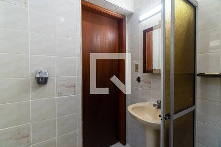 Casa à venda com 250m², 3 quartos e 2 vagasBanheiro da Suíte