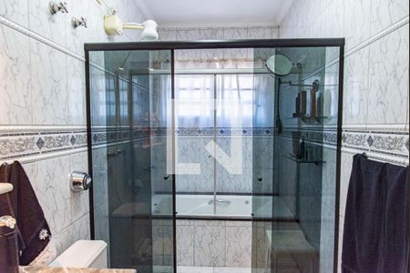 Casa à venda com 268m², 5 quartos e 3 vagasBanheiro da suíte 1