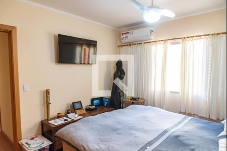 Casa à venda com 268m², 5 quartos e 3 vagasEdícula/quarto 1