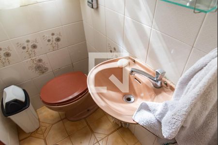 Casa à venda com 268m², 5 quartos e 3 vagasBanheiro de serviço