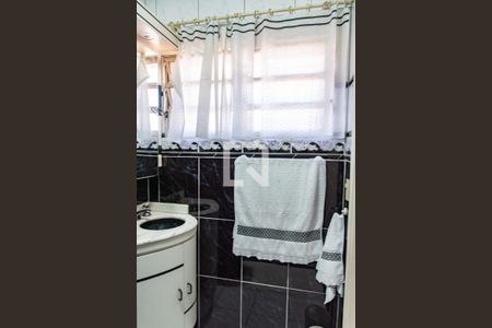 Casa à venda com 268m², 5 quartos e 3 vagasBanheiro da suíte 2