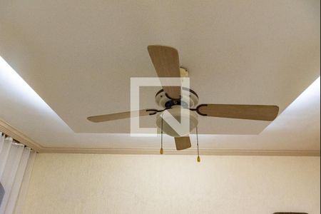 Casa à venda com 268m², 5 quartos e 3 vagasSuíte 1