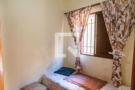 Casa à venda com 268m², 5 quartos e 3 vagasQuarto de serviço