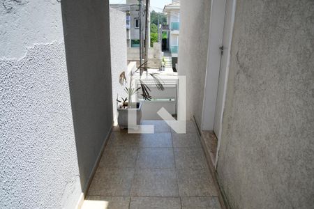 Casa de condomínio para alugar com 125m², 3 quartos e 2 vagasCorredor