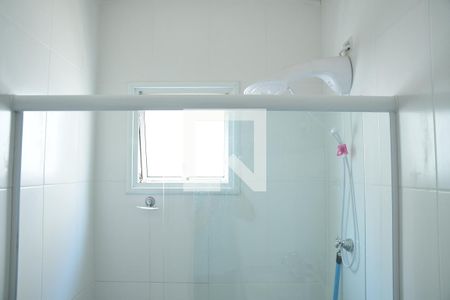 Casa de condomínio para alugar com 125m², 3 quartos e 2 vagasBanheiro