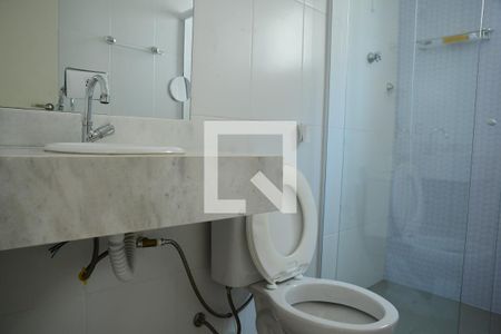 Casa de condomínio para alugar com 125m², 3 quartos e 2 vagasBanheiro da Suíte