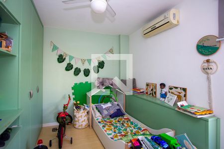 Apartamento à venda com 105m², 4 quartos e 2 vagasQuarto 1