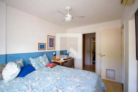 Apartamento à venda com 105m², 4 quartos e 2 vagasSuíte