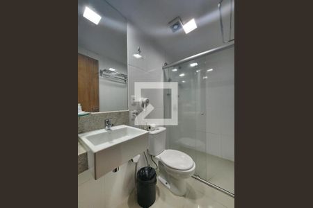 Banheiro de kitnet/studio à venda com 1 quarto, 18m² em Funcionários, Belo Horizonte