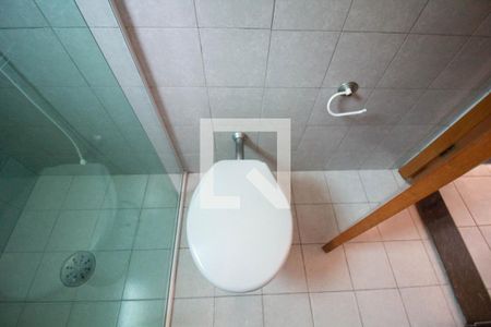 Casa à venda com 210m², 3 quartos e 4 vagasBanheiro