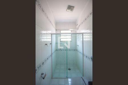 Casa à venda com 210m², 3 quartos e 4 vagasBanheiro