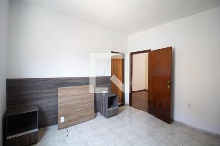 Quarto 1 de casa para alugar com 3 quartos, 210m² em Fazenda Aricanduva, São Paulo