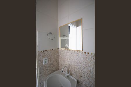 Casa à venda com 210m², 3 quartos e 4 vagasBanheiro de Serviço