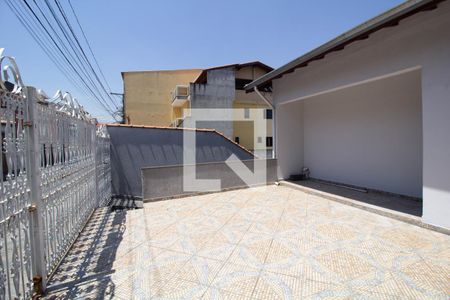 Casa à venda com 210m², 3 quartos e 4 vagasGaragem