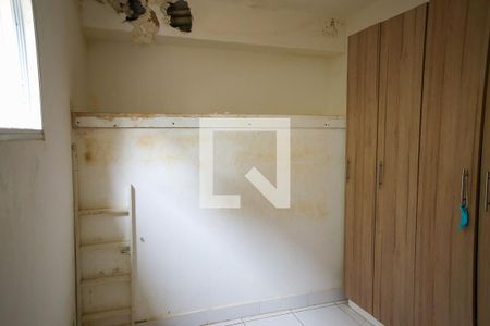 Casa à venda com 270m², 6 quartos e 3 vagas Casa à venda com 270m², 6 quartos e 3 vagasQuarto 3 - Armários