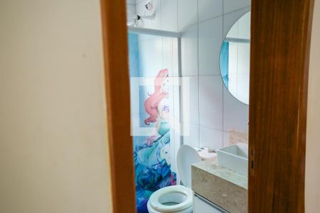 Casa à venda com 270m², 6 quartos e 3 vagas Casa à venda com 270m², 6 quartos e 3 vagasBanheiro 1