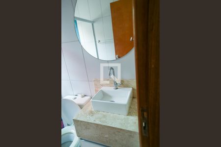 Casa à venda com 270m², 6 quartos e 3 vagas Casa à venda com 270m², 6 quartos e 3 vagasBanheiro 1