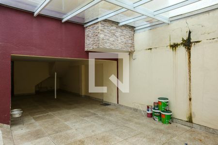 Casa à venda com 270m², 6 quartos e 3 vagas Casa à venda com 270m², 6 quartos e 3 vagasGaragem