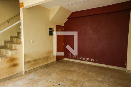 Casa à venda com 270m², 6 quartos e 3 vagas Casa à venda com 270m², 6 quartos e 3 vagasÁrea comum