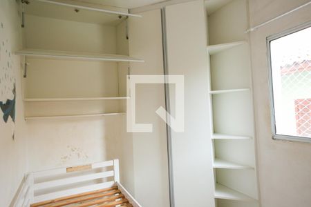 Casa à venda com 270m², 6 quartos e 3 vagas Casa à venda com 270m², 6 quartos e 3 vagasQuarto 1 - Armários