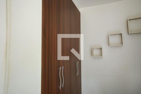 Casa à venda com 270m², 6 quartos e 3 vagas Casa à venda com 270m², 6 quartos e 3 vagasQuarto 2 - Suíte